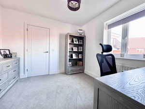 Photo 30- click for photo gallery